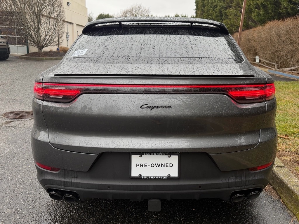 Used 2022 Porsche Cayenne E-Hybrid Coupe E-Hybrid Coupe SUV