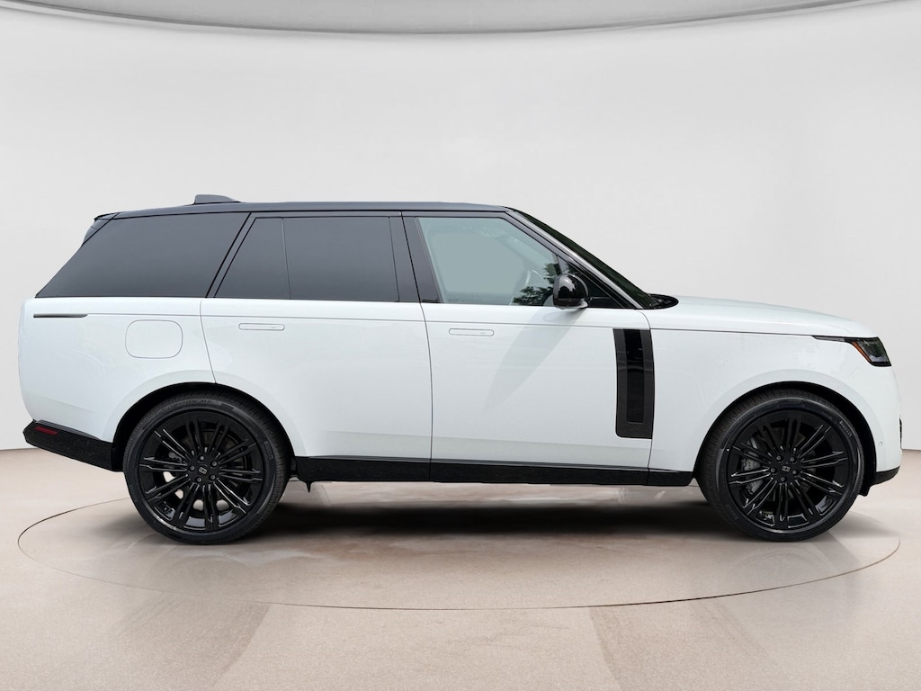 New 2027 Land Rover Range Rover SE SUV