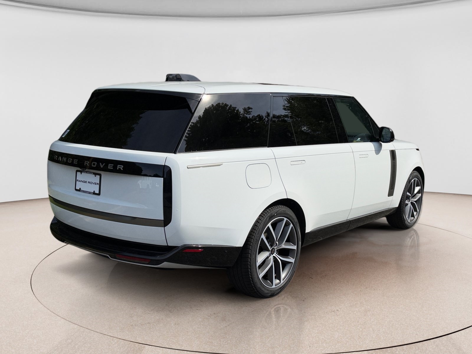 New 2027 Land Rover Range Rover SE LWB7 P400 Range Rover SE LWB7 P400 SUV