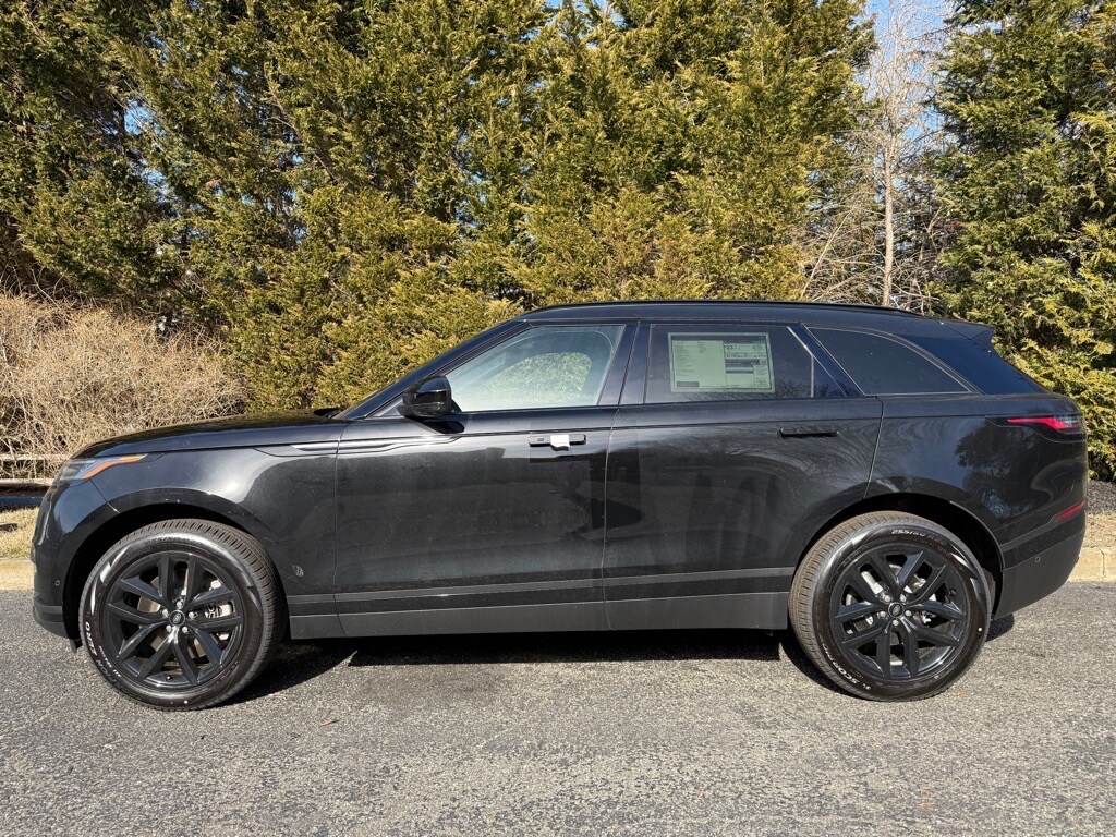 2026 Land Rover Range Rover Velar S photo 2