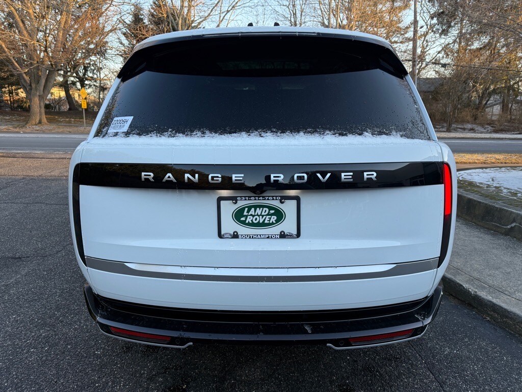 2025 Land Rover Range Rover Autobiography photo 4