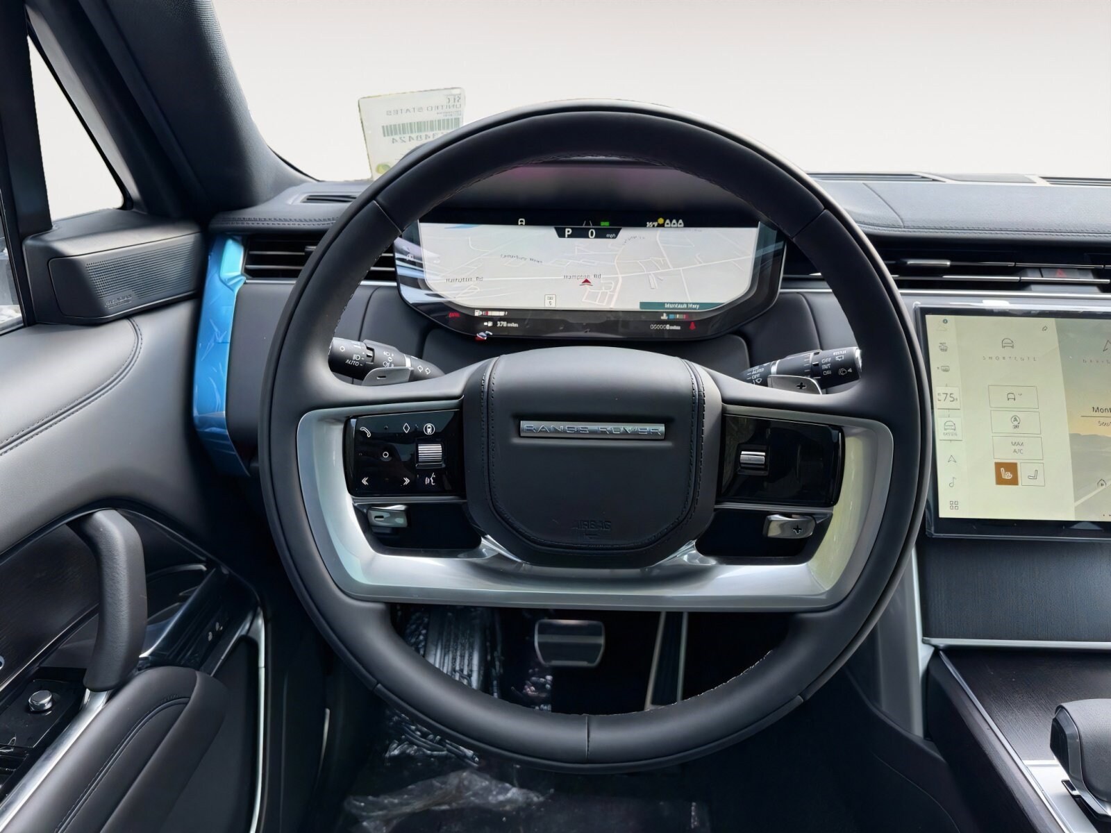 2026 Land Rover Range Rover SE - Photo 16