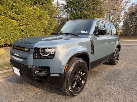 2023 Land Rover Defender 110 X-Dynamic SE SUV