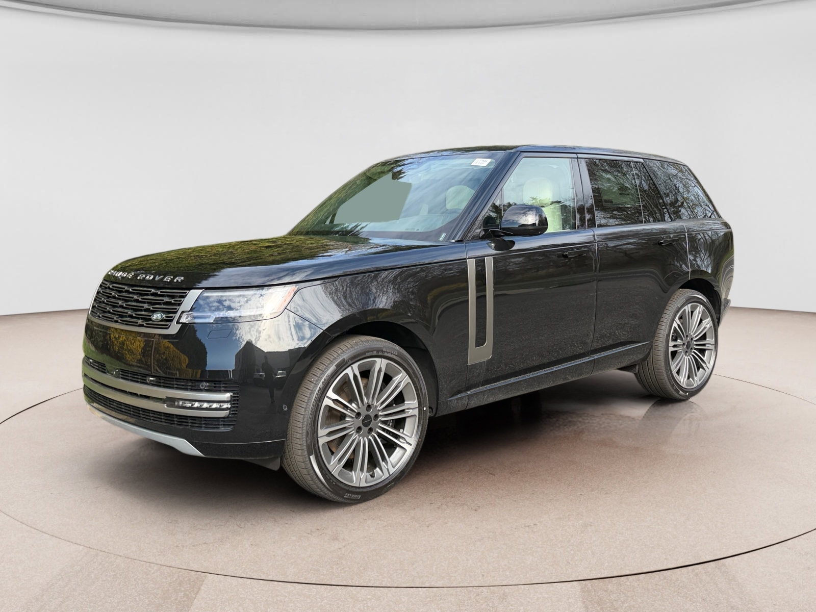 2026 Land Rover Range Rover SUV 