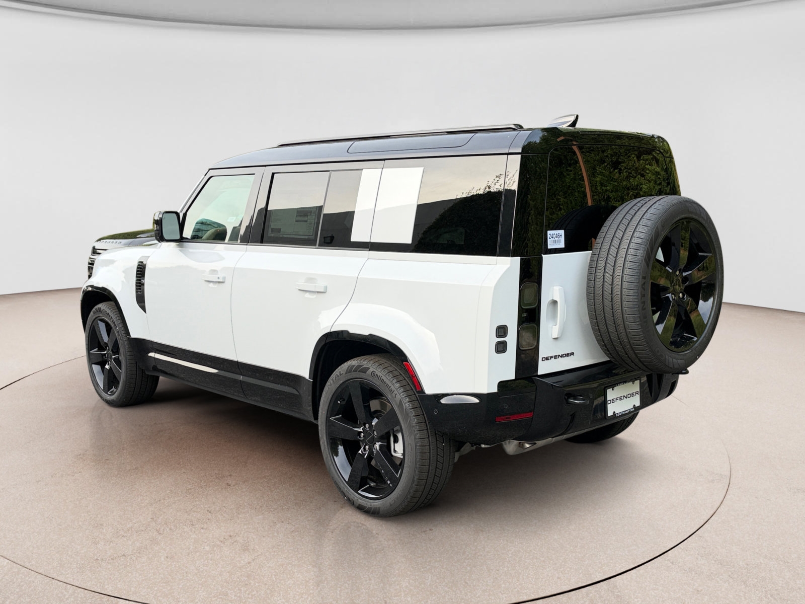 New 2026 Land Rover Defender 110 X-Dynamic SE SUV