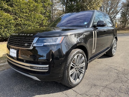 2023 Land Rover Range Rover SE SUV