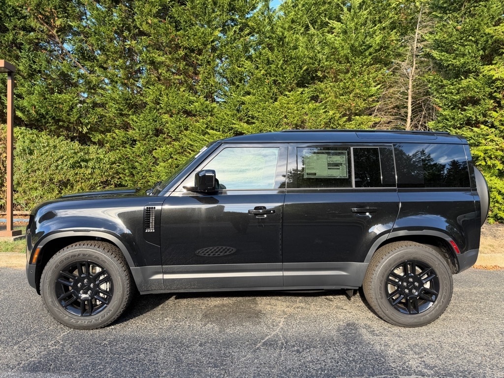 New 2026 Land Rover Defender 110 S 300PS SUV
