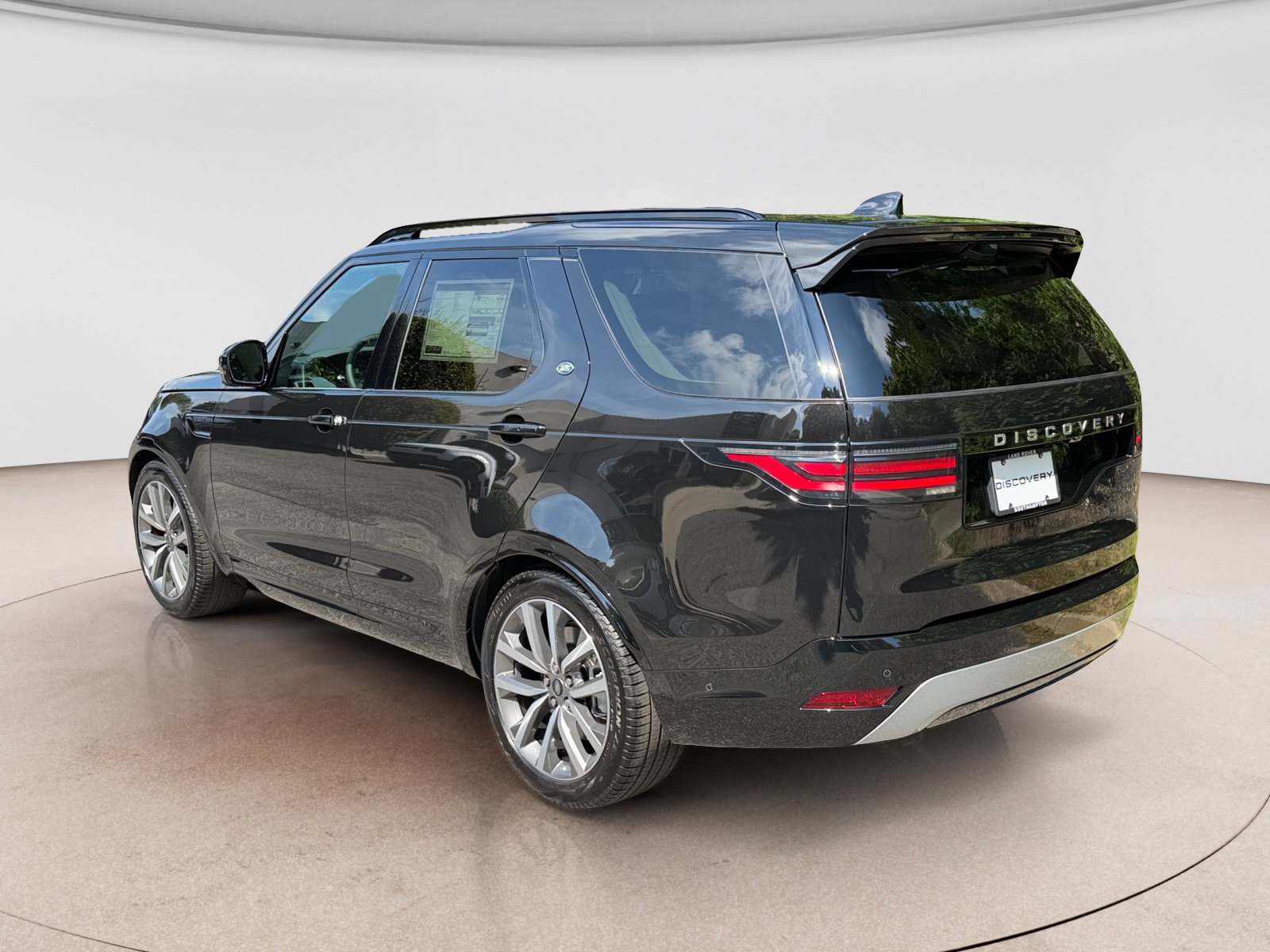 Used 2026 Land Rover Discovery Gemini Edition SUV