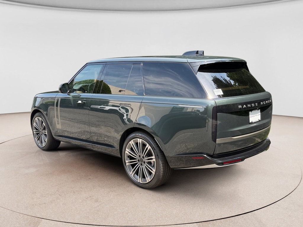 New 2026 Land Rover Range Rover SE SUV