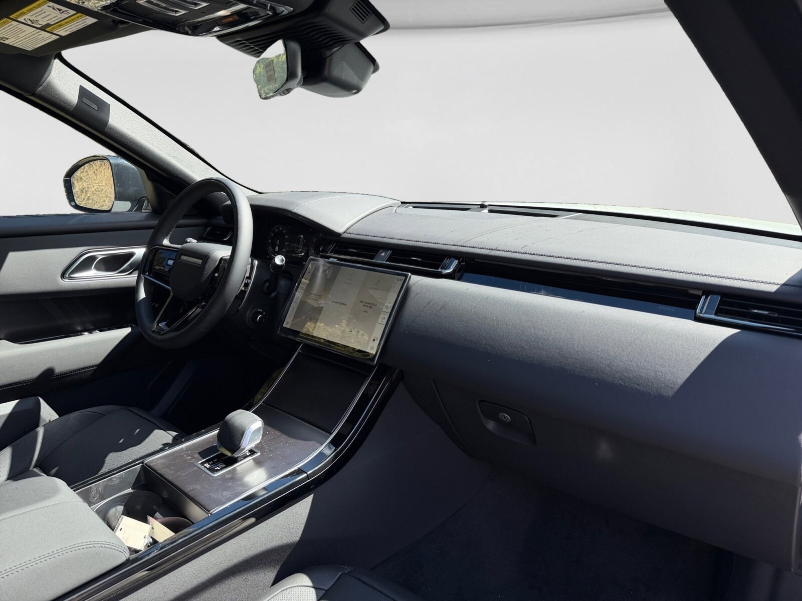 2026 Land Rover Range Rover Velar Dynamic SE - Photo 23