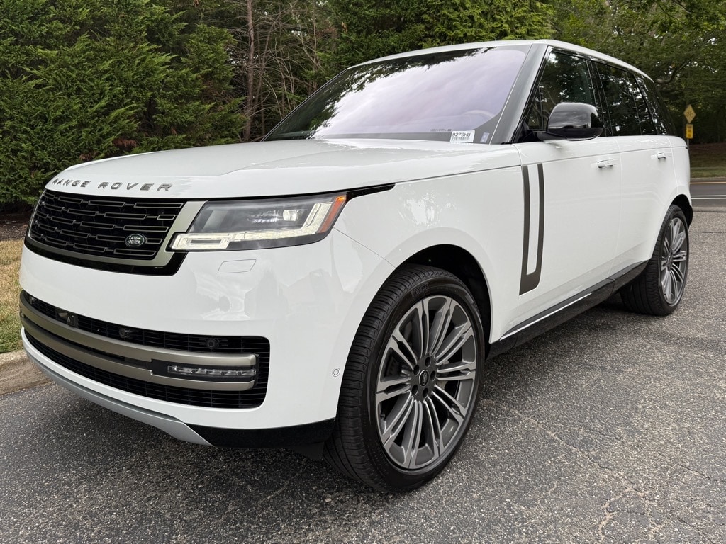 2023 Land Rover Range Rover SUV 