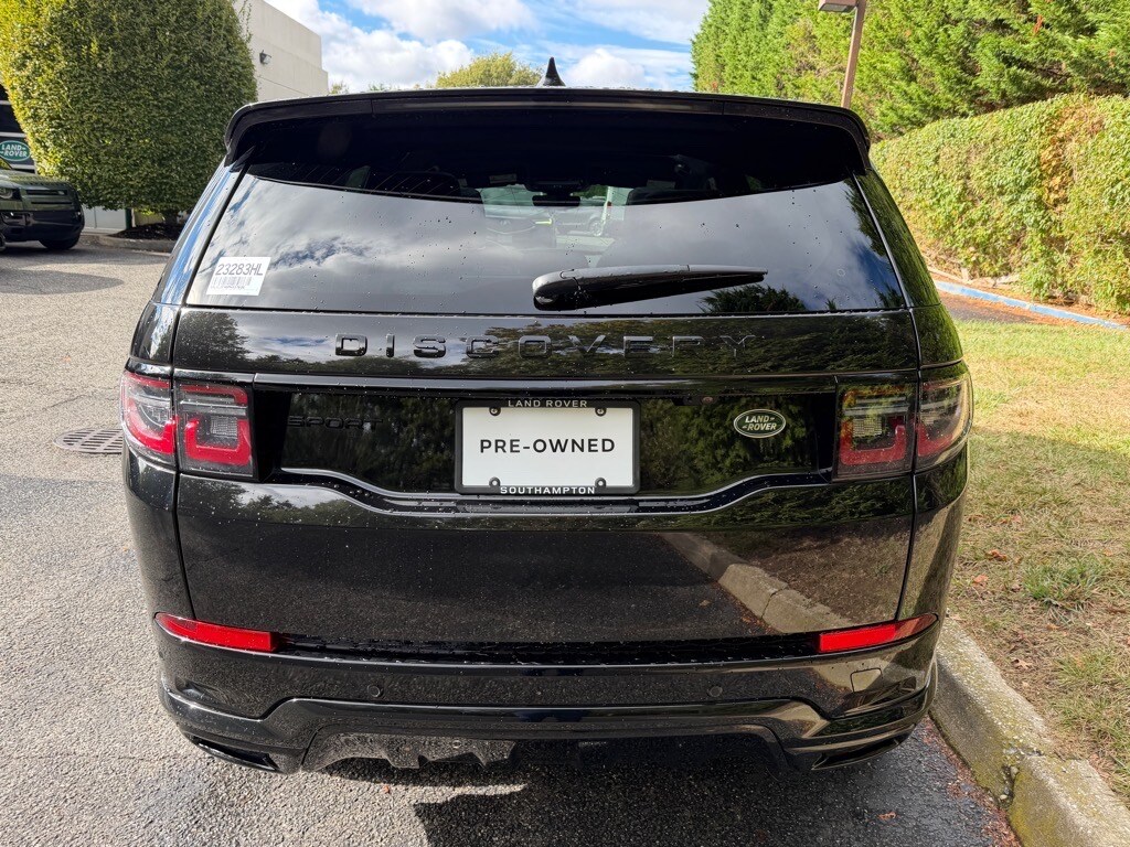 2023 Land Rover Discovery Sport SE R-Dynamic photo 4