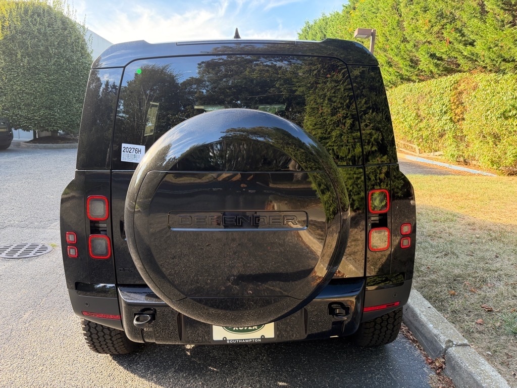 New 2026 Land Rover Defender 110 S 300PS SUV