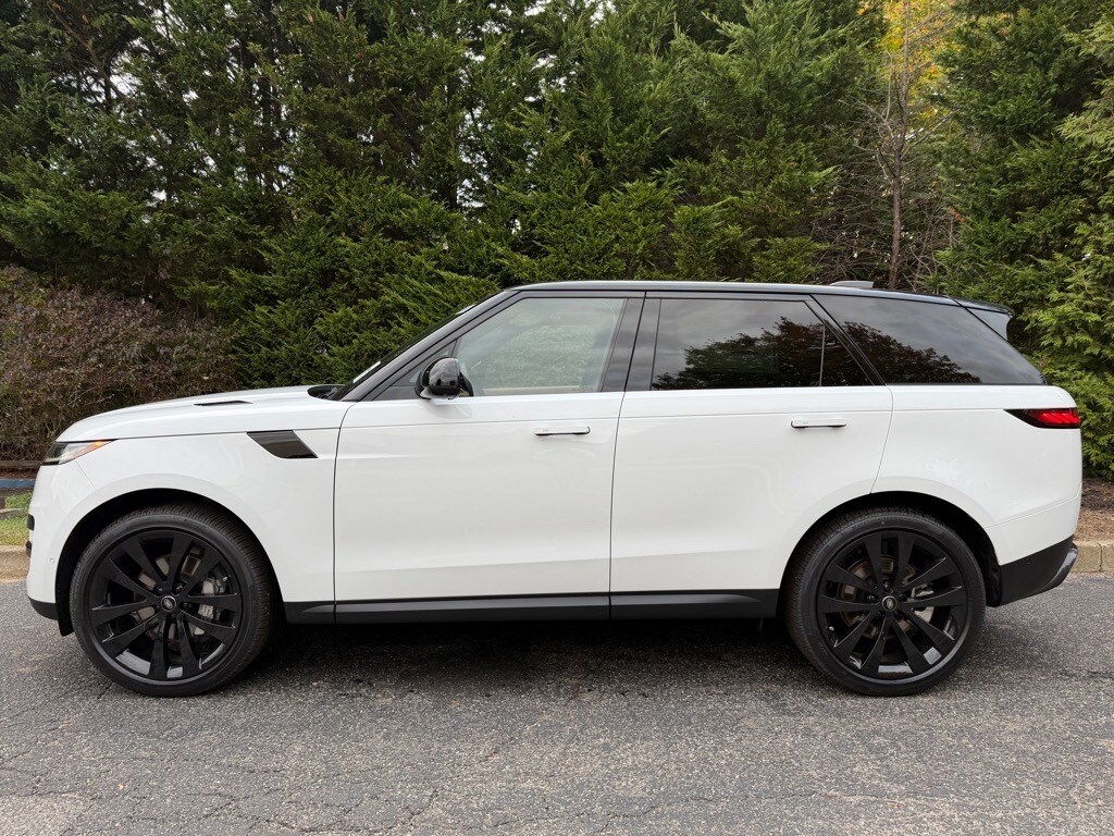 New 2025 Land Rover Range Rover Sport P360 SE AWD P360 SE SUV