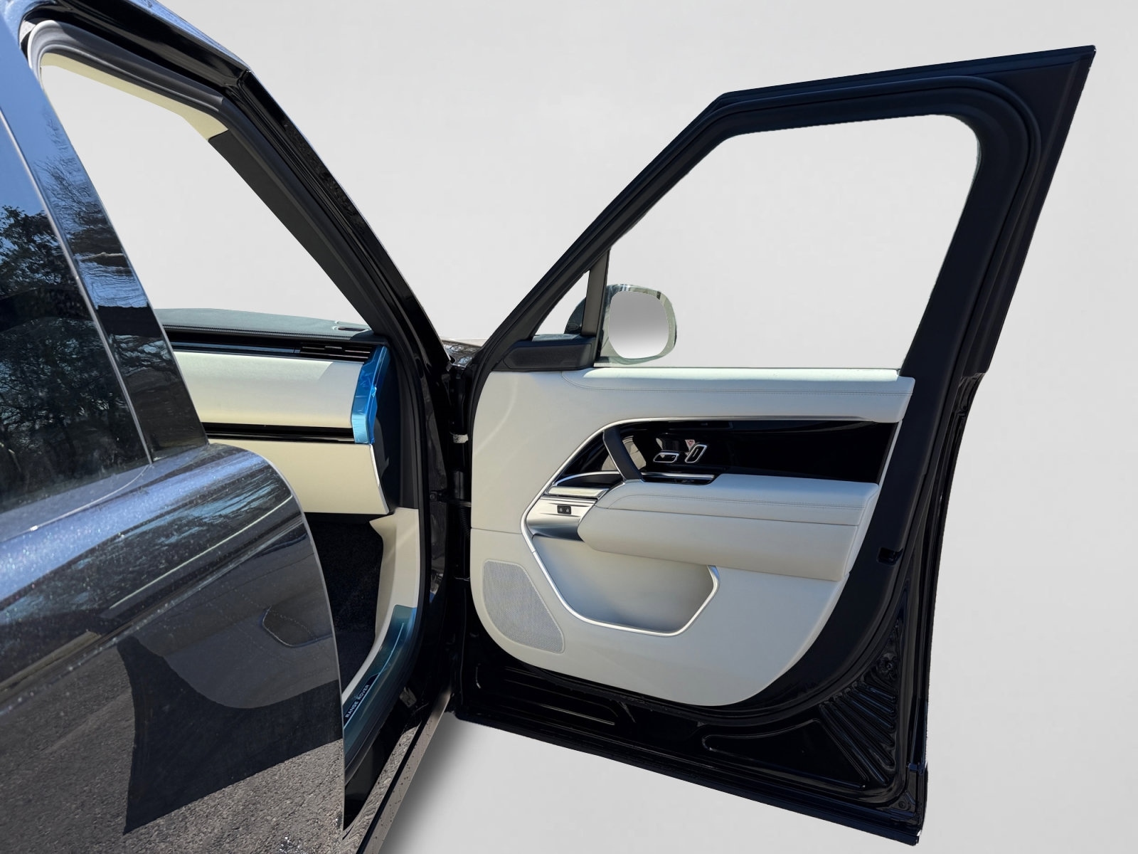2026 Land Rover Range Rover SE - Photo 24