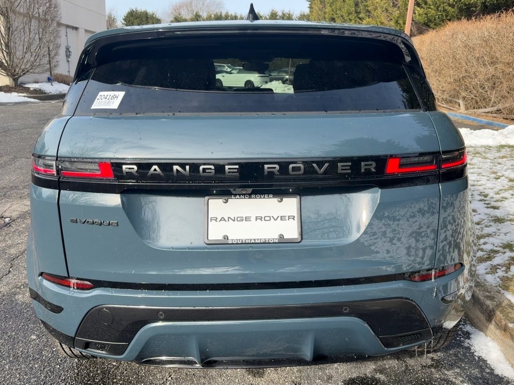 New 2026 Land Rover Range Rover Evoque Dynamic SE SUV