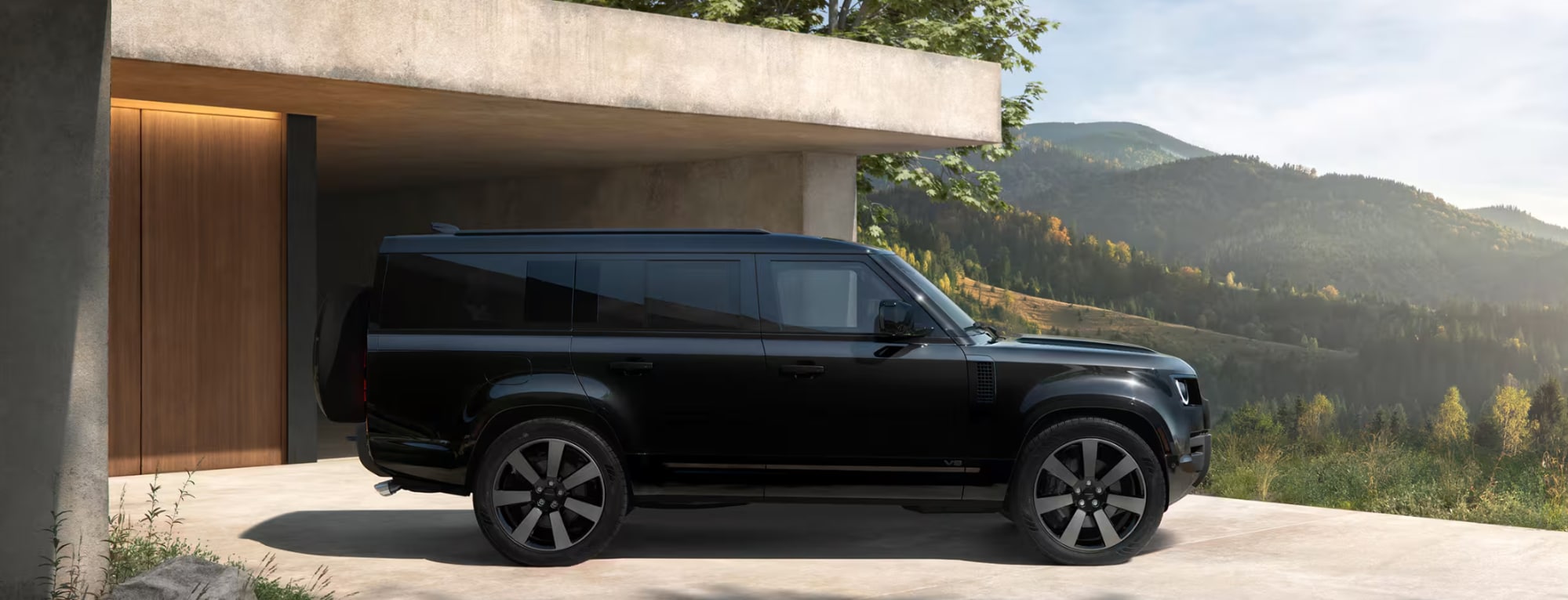 2026 Defender 130 Trim Levels in Southampton, NY