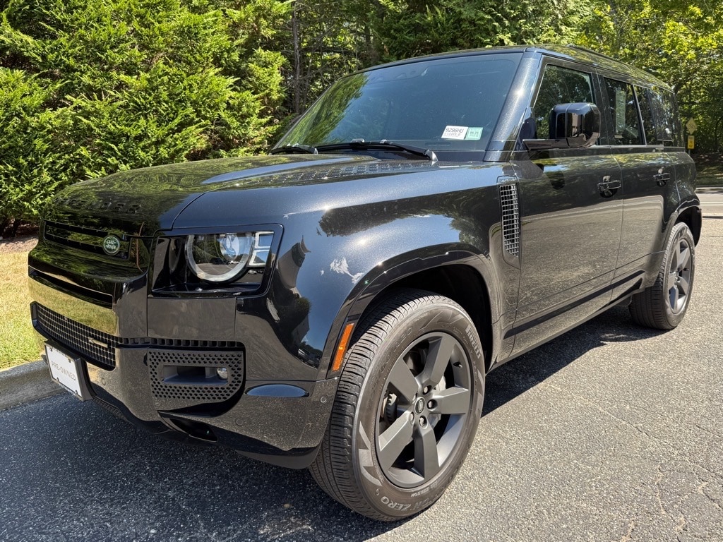 2023 Land Rover Defender