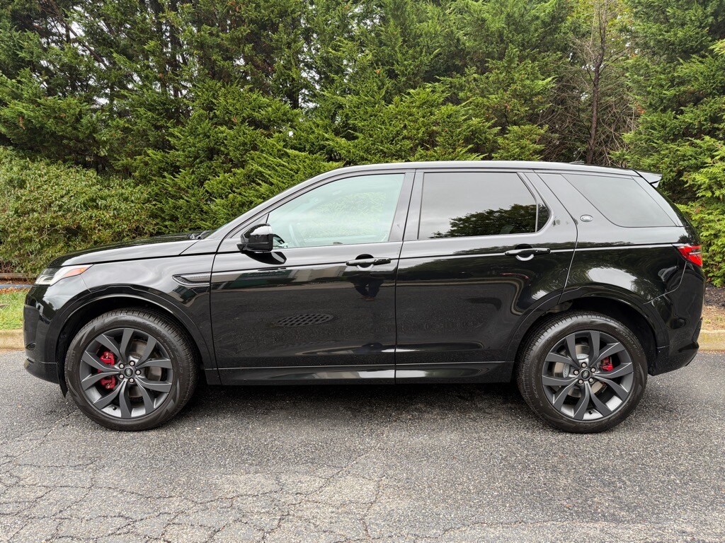 2023 Land Rover Discovery Sport SE R-Dynamic photo 2
