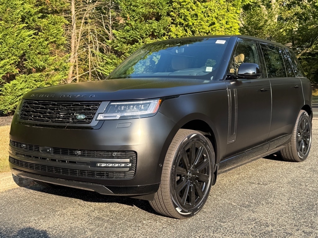 2025 Land Rover Range Rover SUV 