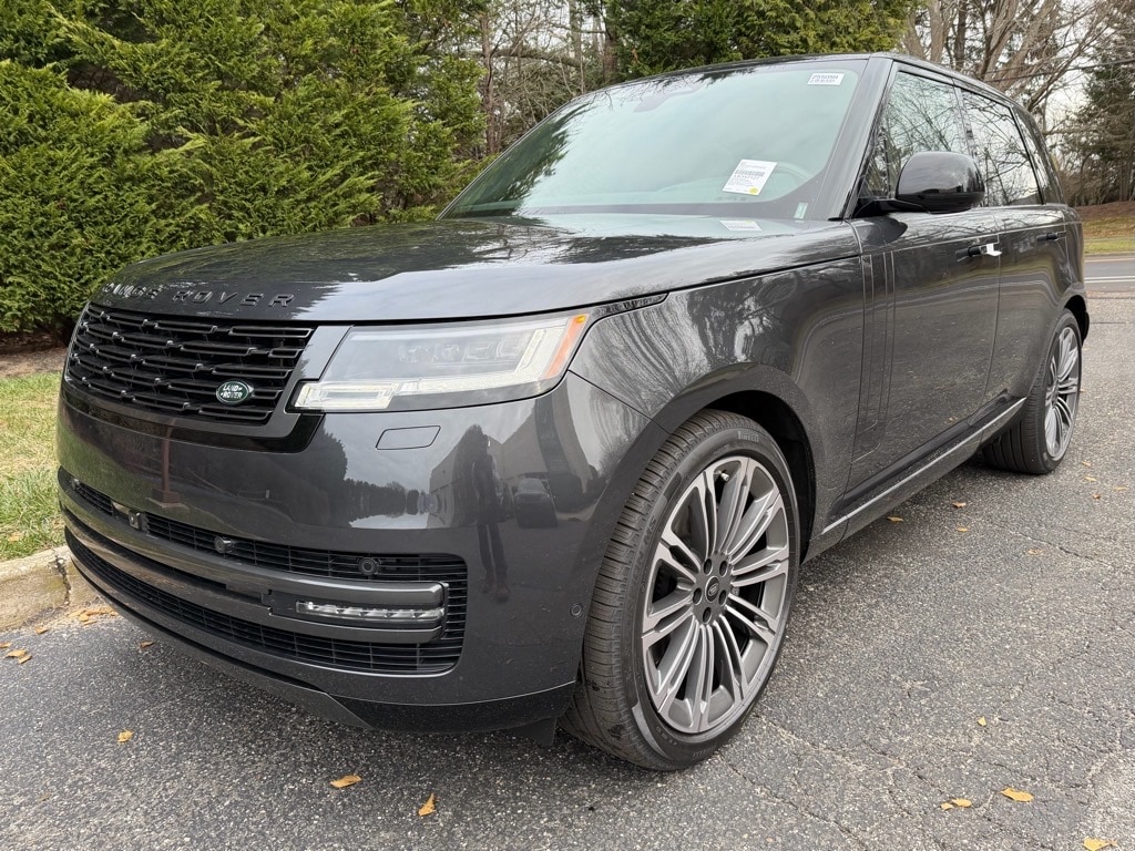 2025 Land Rover Range Rover SUV 
