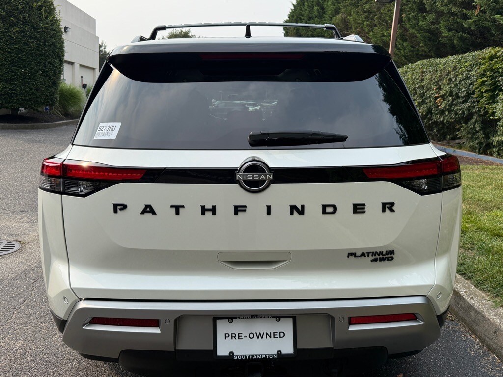 2024 Nissan Pathfinder Platinum photo 4