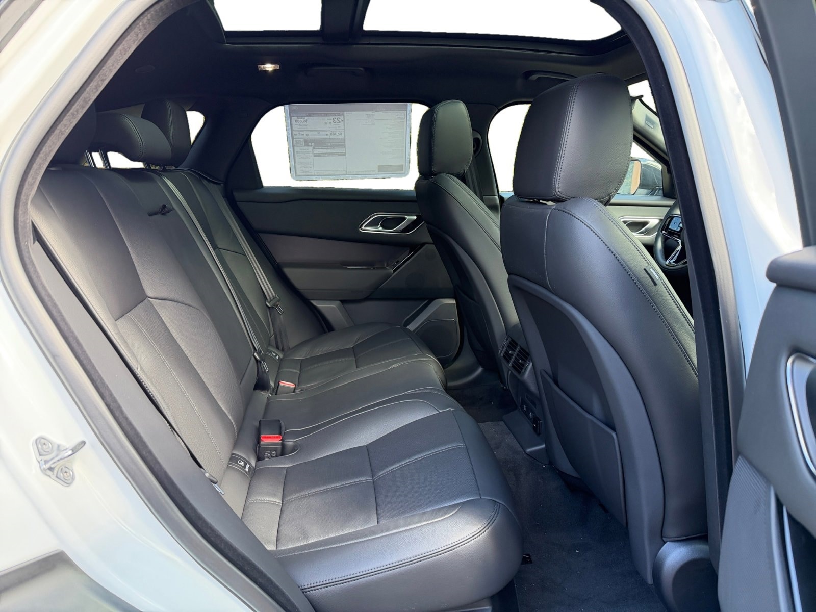 2026 Land Rover Range Rover Velar Dynamic SE - Photo 20