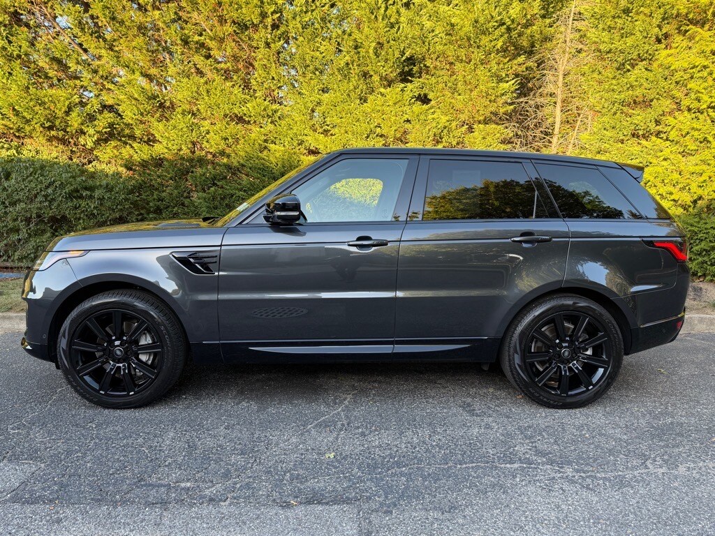 2020 Land Rover Range Rover Sport HSE photo 2