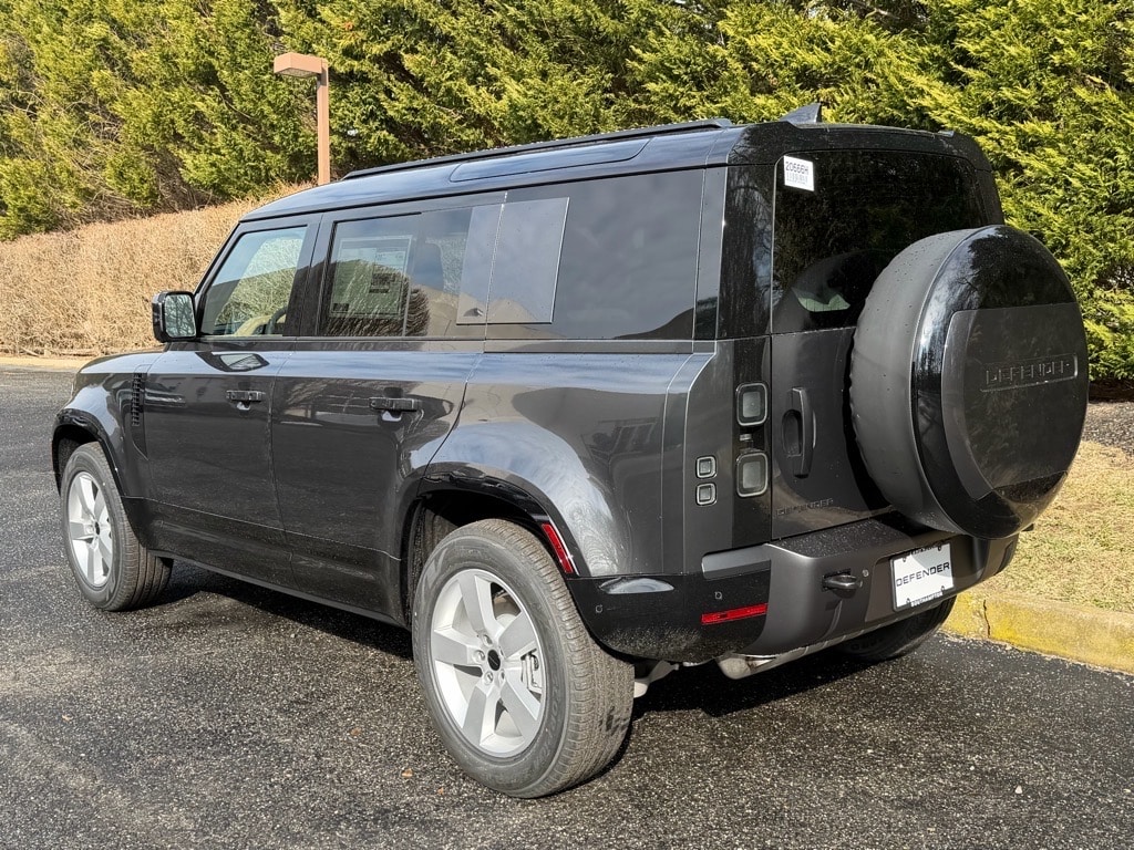 New 2026 Land Rover Defender 110 X-Dynamic SE SUV