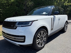 2025 Land Rover Range Rover SE SUV