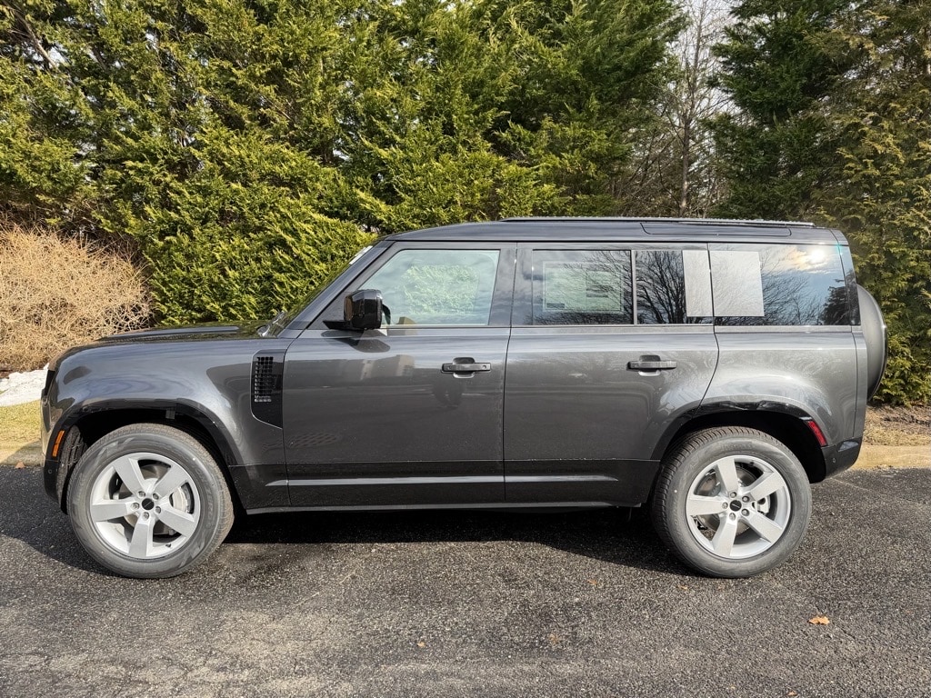 New 2026 Land Rover Defender 110 X-Dynamic SE SUV