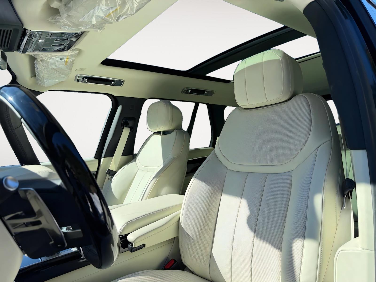 2026 Land Rover Range Rover SE - Photo 7