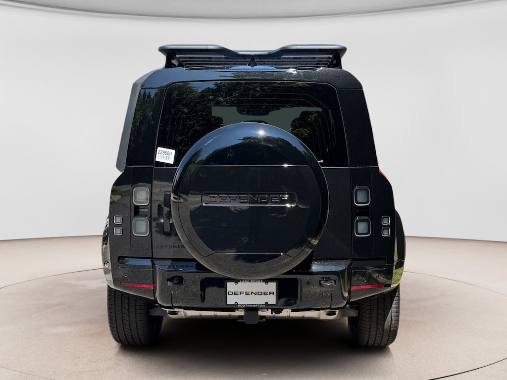 New 2026 Land Rover Defender 110 X-Dynamic SE SUV