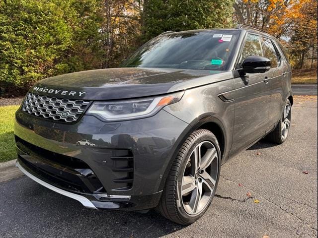 2024 Land Rover Discovery For Sale in Southampton NY