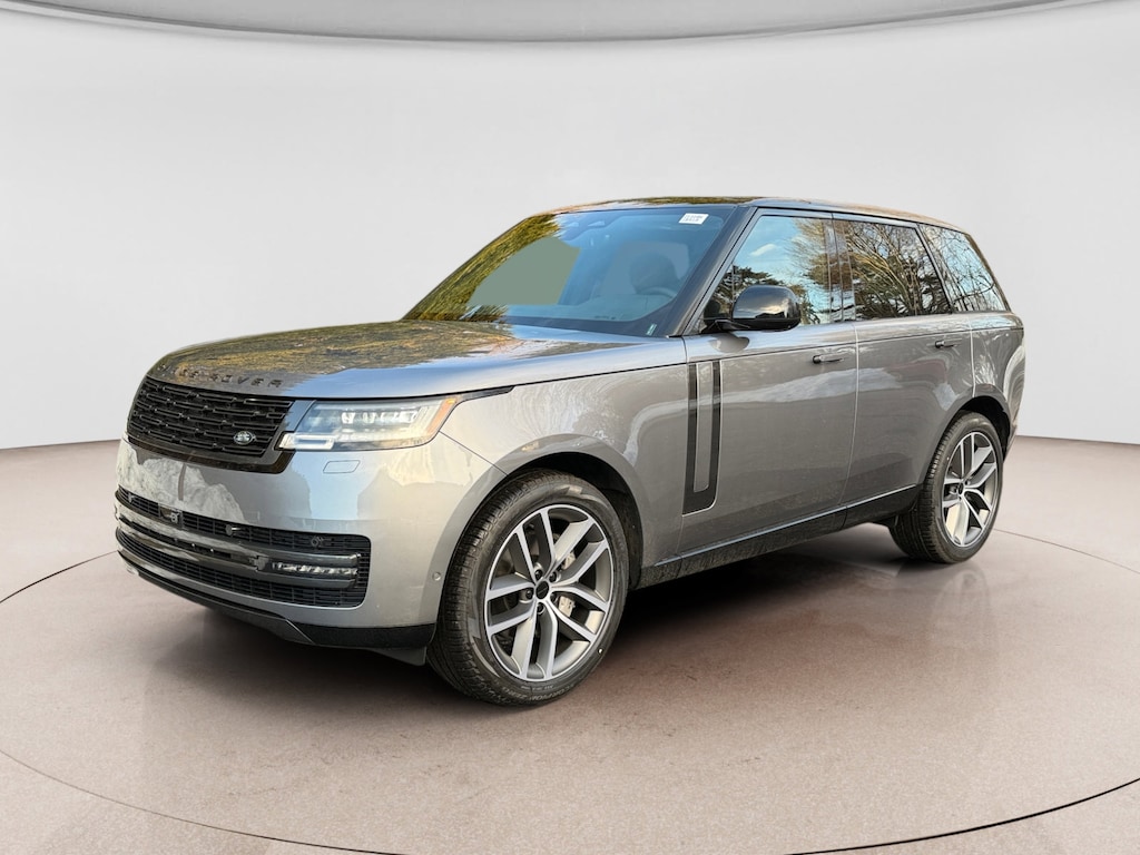 New 2026 Land Rover Range Rover SE SUV