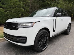 2025 Land Rover Range Rover SE SUV