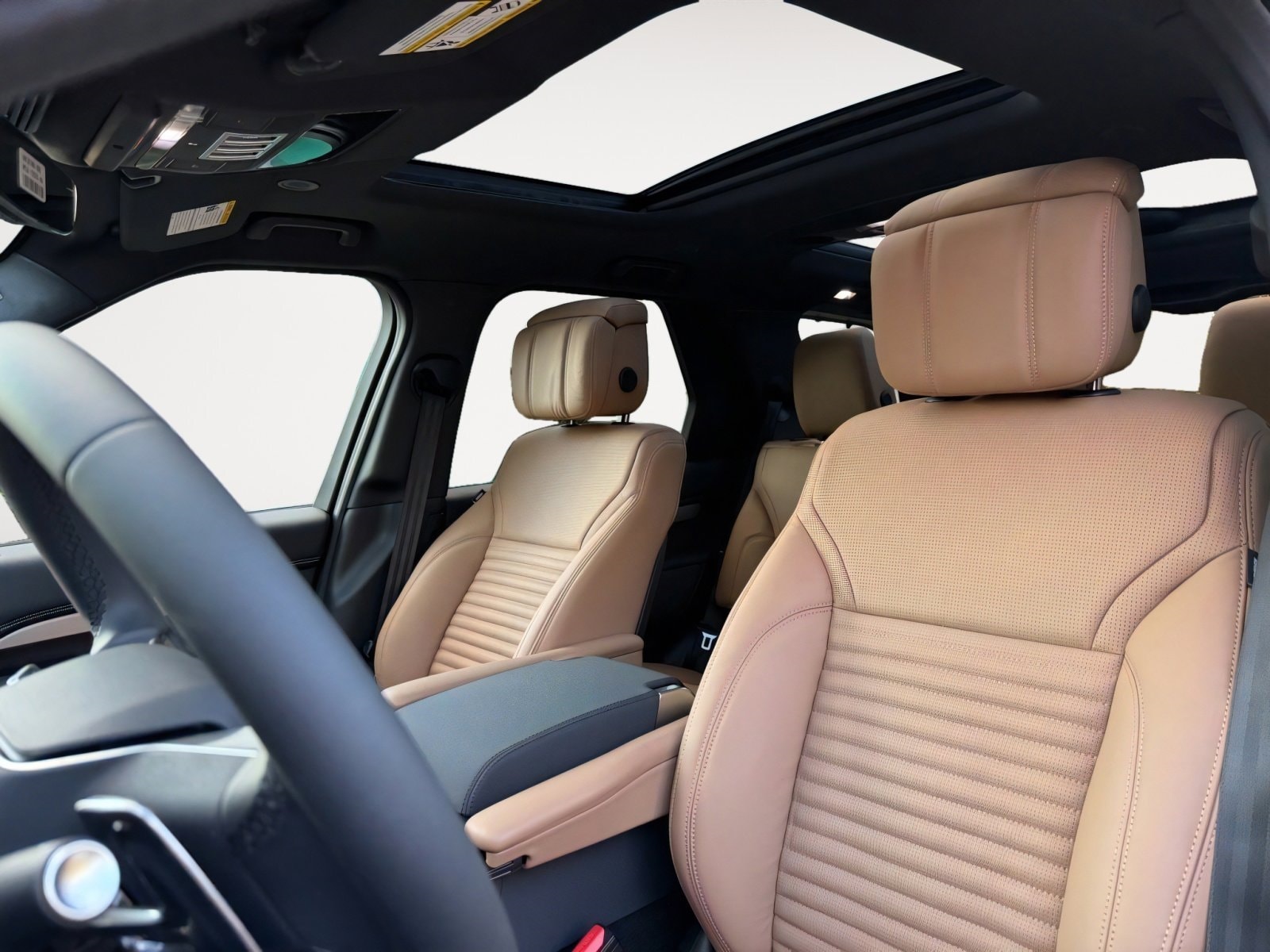 2026 Land Rover Discovery Gemini Edition - Photo 7