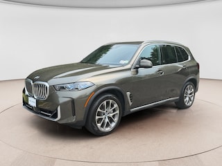 SUV in Glen Cove, NY 2025 BMW X5 xDrive40i SUV Used