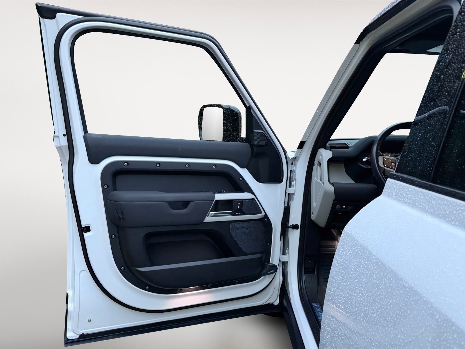 2023 Land Rover Defender X-Dynamic SE - Photo 10