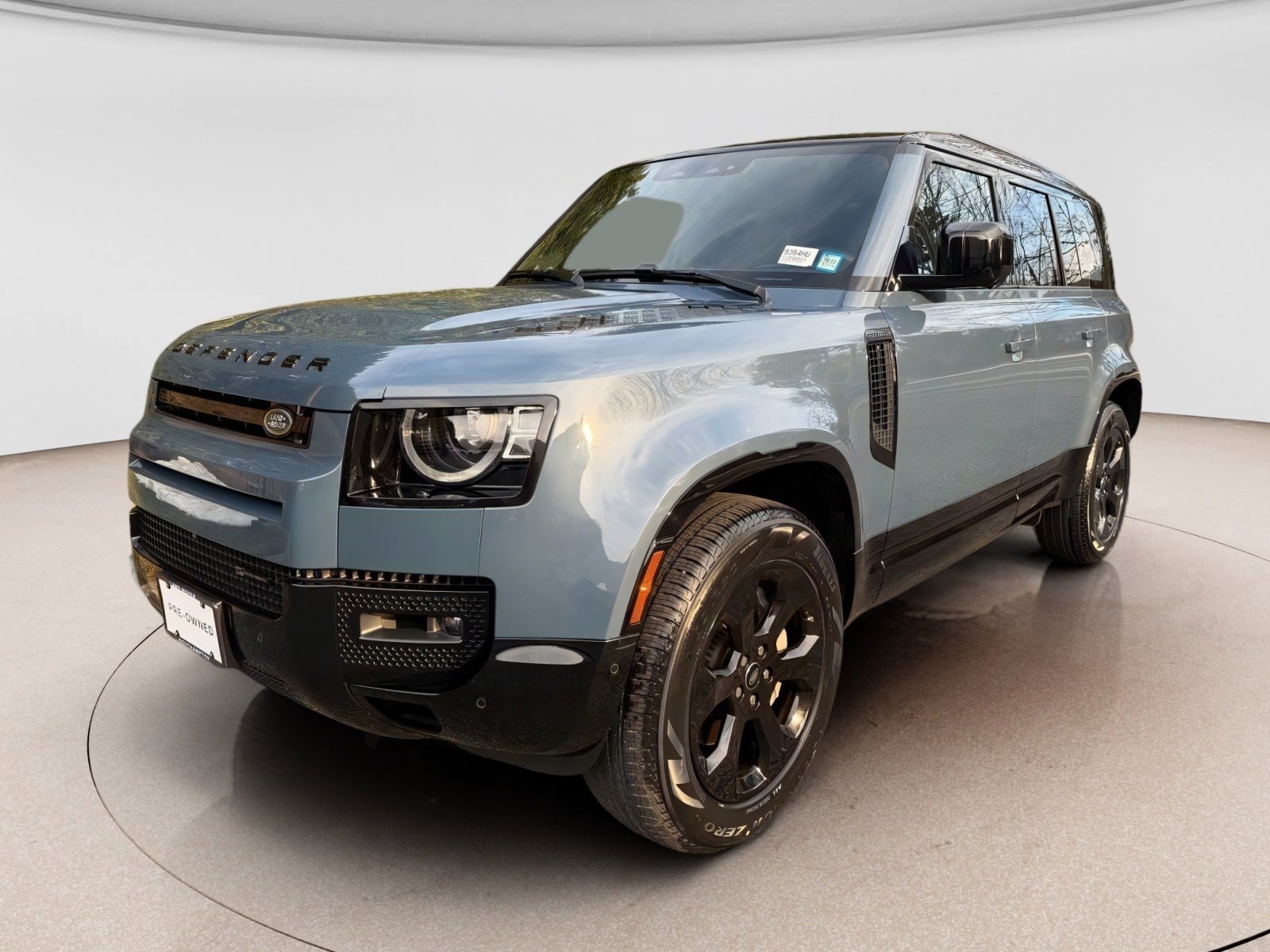 2023 Land Rover Defender X-Dynamic SE