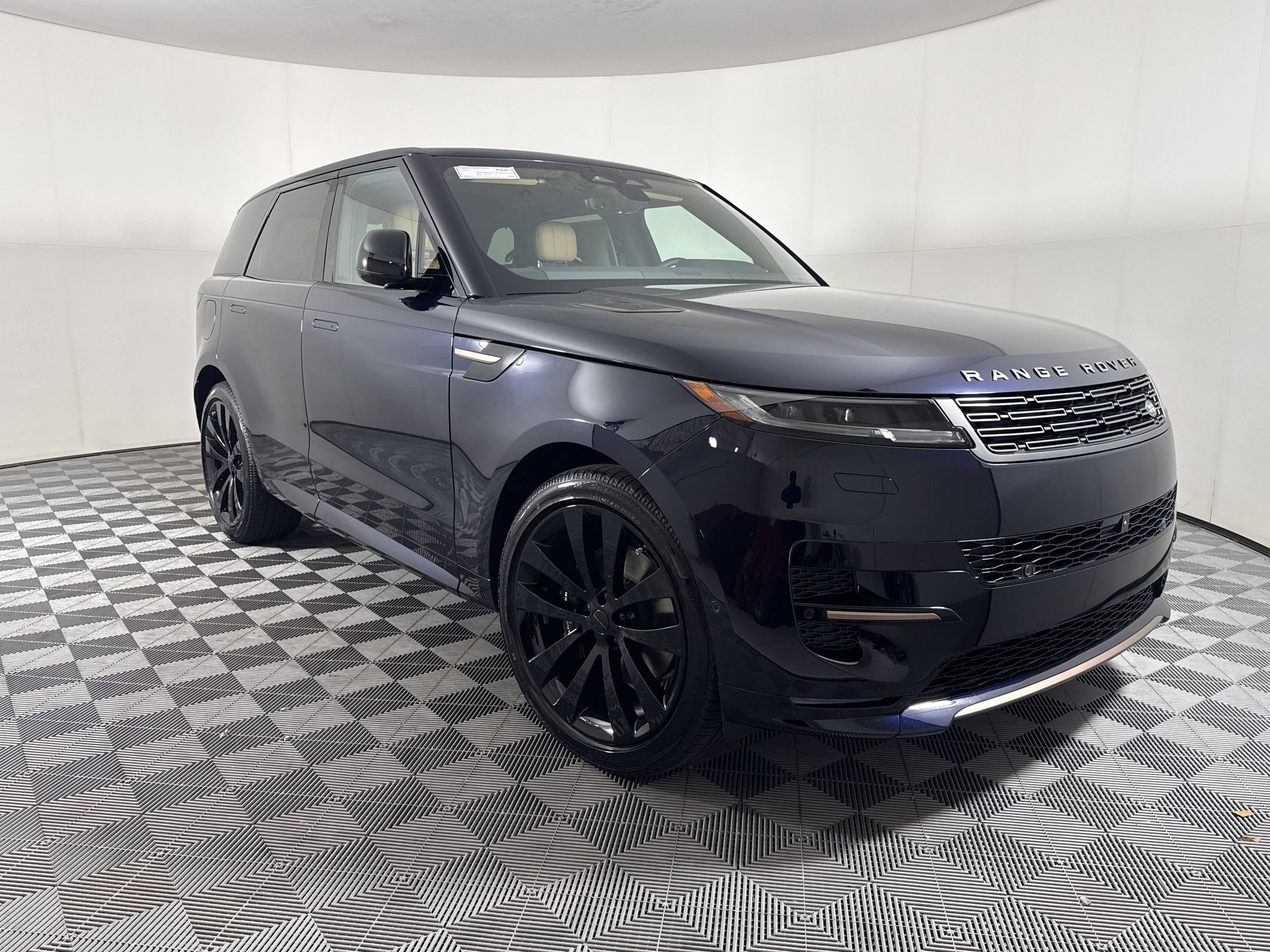 Range Rover Sport P400 Dynamic SE SUV