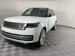 2026 Land Rover Range Rover P530 SE 7 Seat SUV