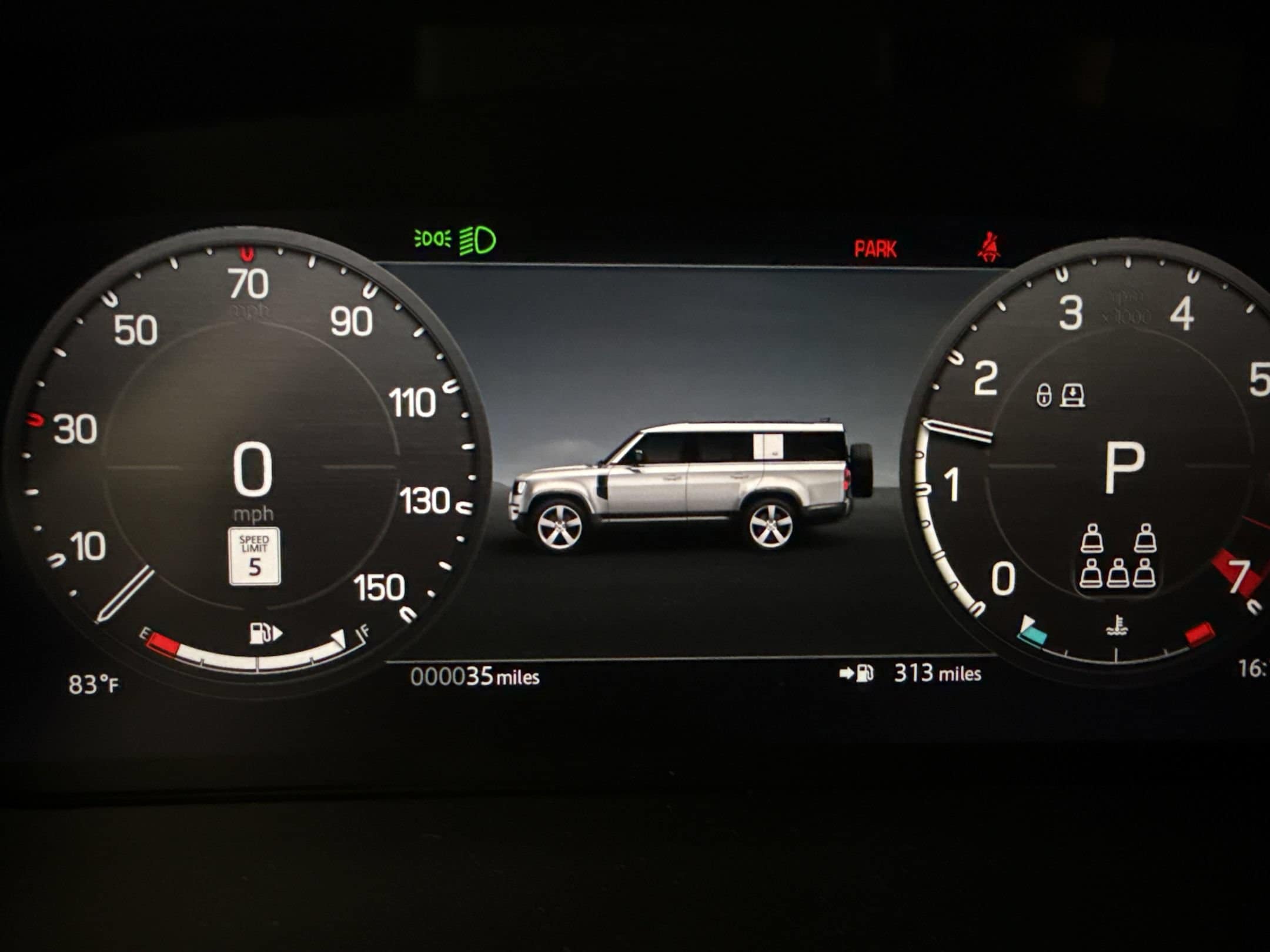 2026 Land Rover Defender X-Dynamic SE - Photo 22