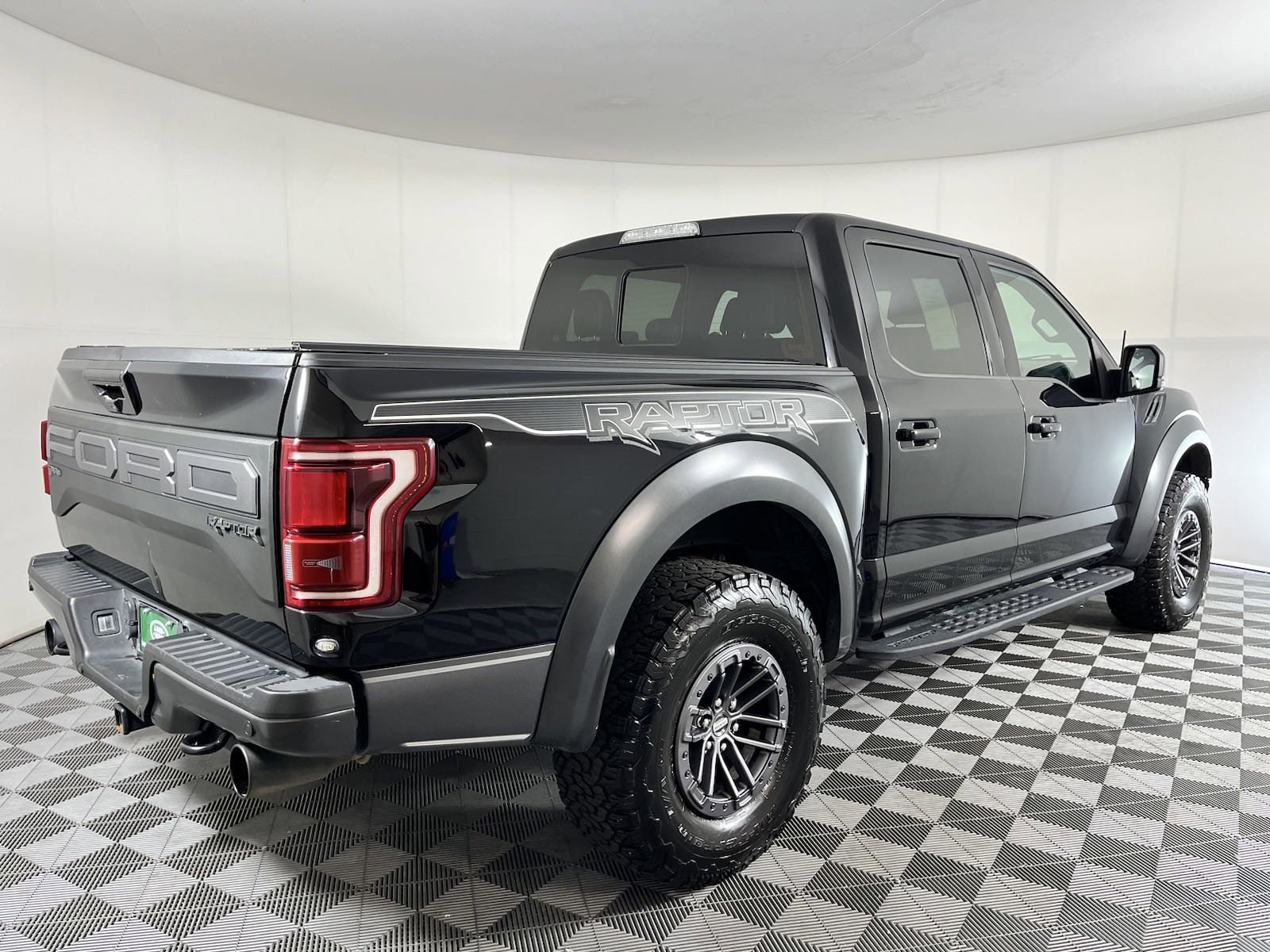 Used 2019 Ford F-150 Raptor with VIN 1FTFW1RGXKFB69392 for sale in Fairburn, GA