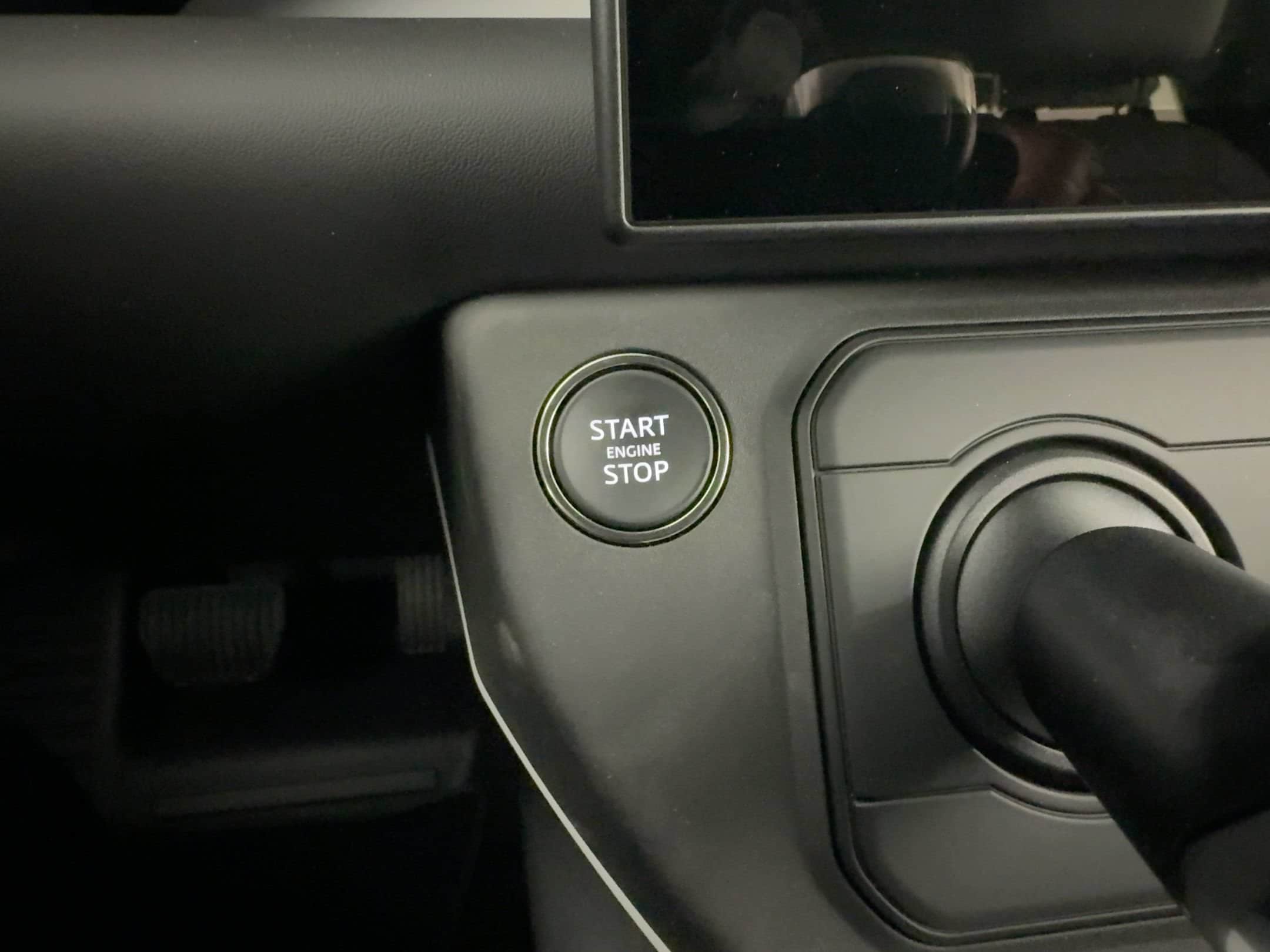 2026 Land Rover Defender S - Photo 24