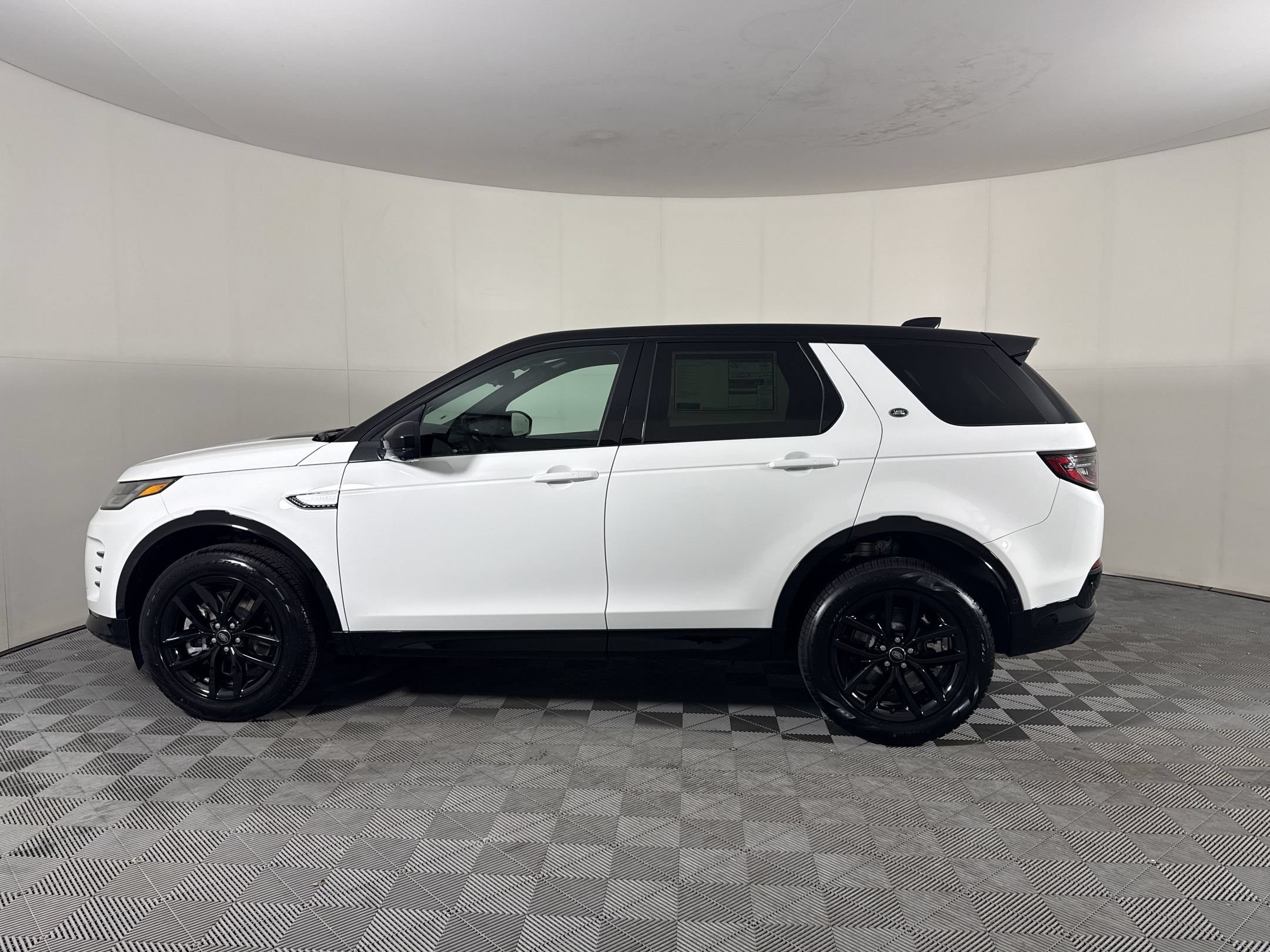 2026 Land Rover Discovery Sport Landmark SUV
