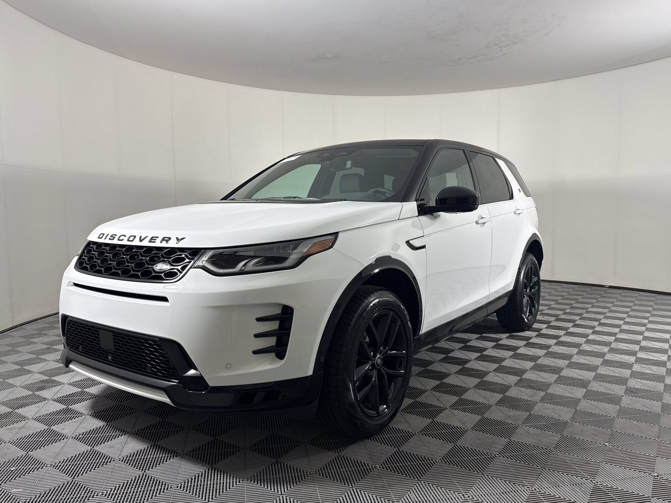 2026 Land Rover Discovery Sport Landmark SUV