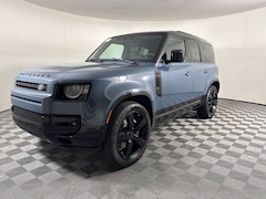 2026 Land Rover Defender 110 X-Dynamic SE SUV