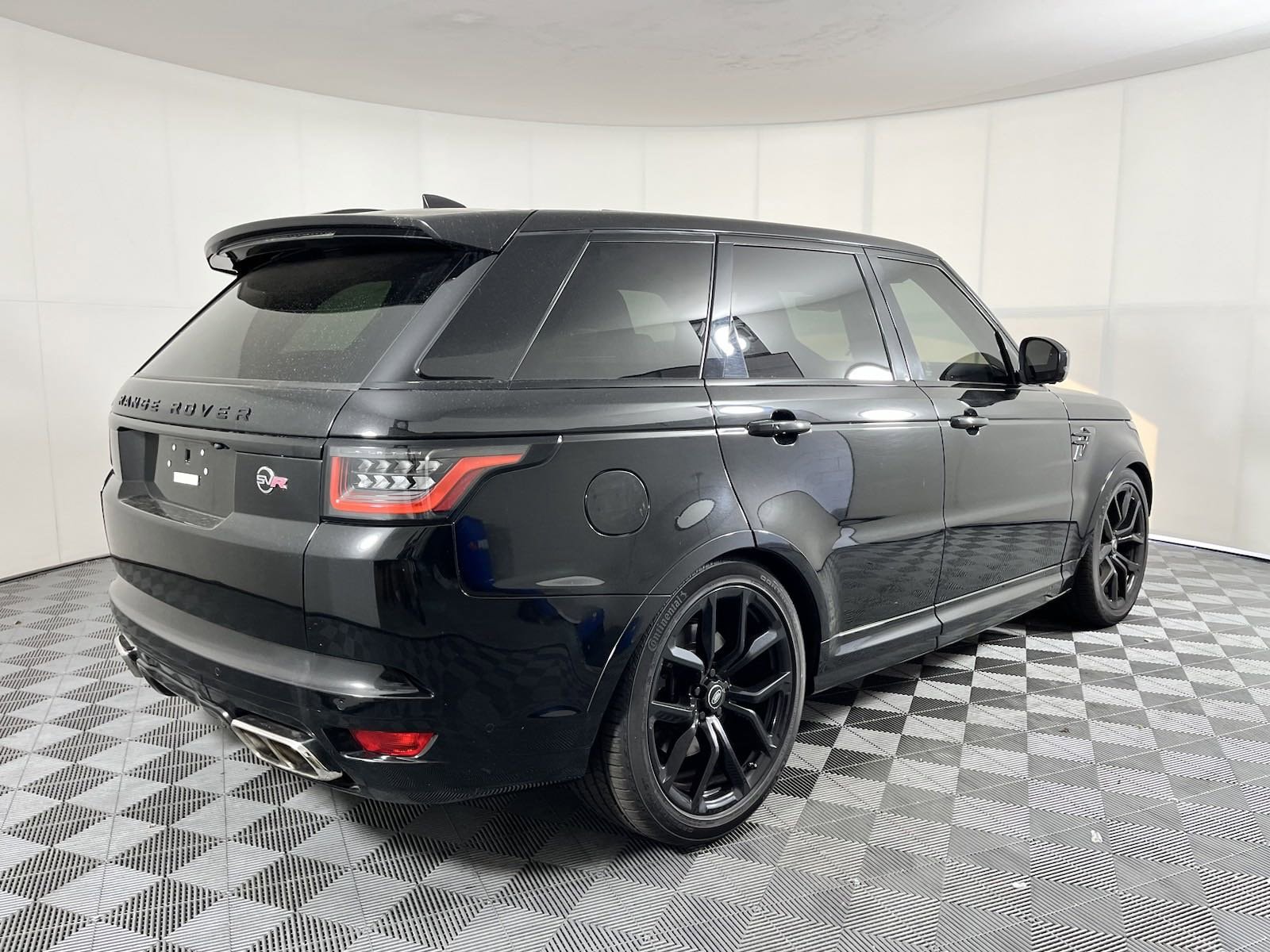 Used 2020 Land Rover Range Rover Sport SVR with VIN SALWZ2RE8LA708627 for sale in Fairburn, GA