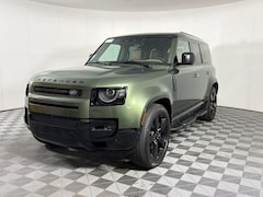 2026 Land Rover Defender 110 X-Dynamic SE SUV